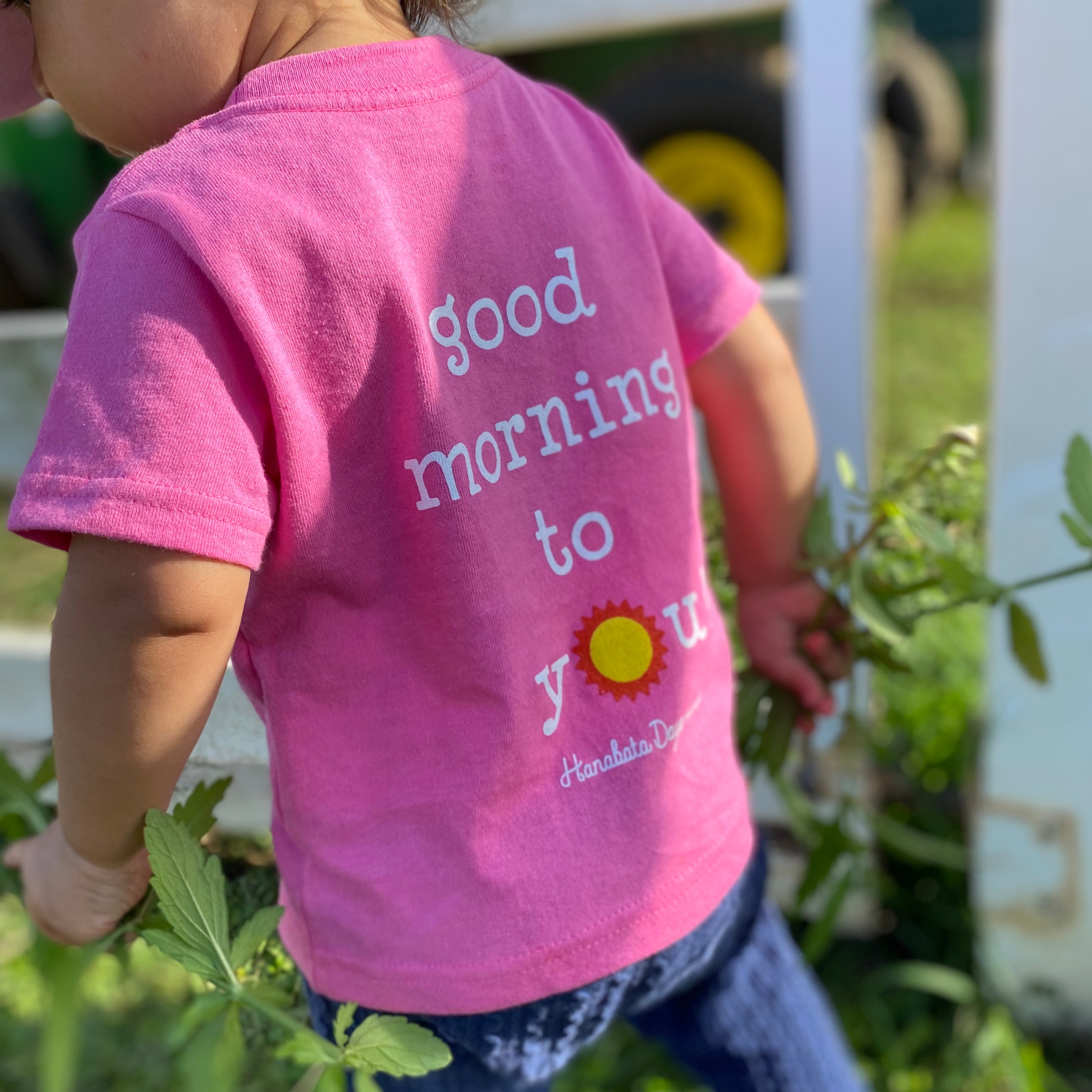 ALOHA KAKAHIAKA tee, in hot pink and royal blue – Hanabata Dayz Hawaii