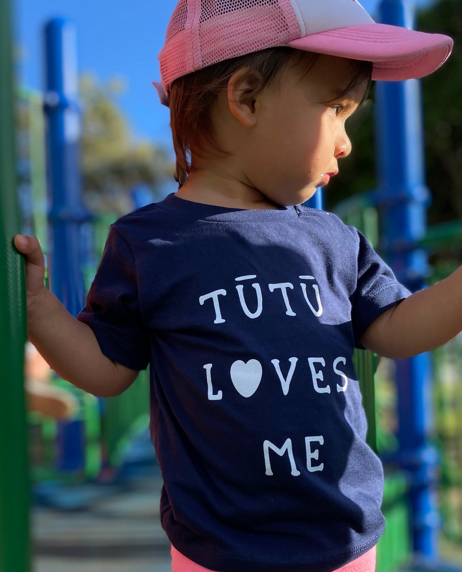 TUTU LOVES ME tee